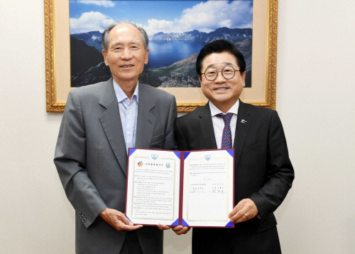 (사)한국대강소기업상생협회 심상돈 회장, 경남대학교 박재규 총장